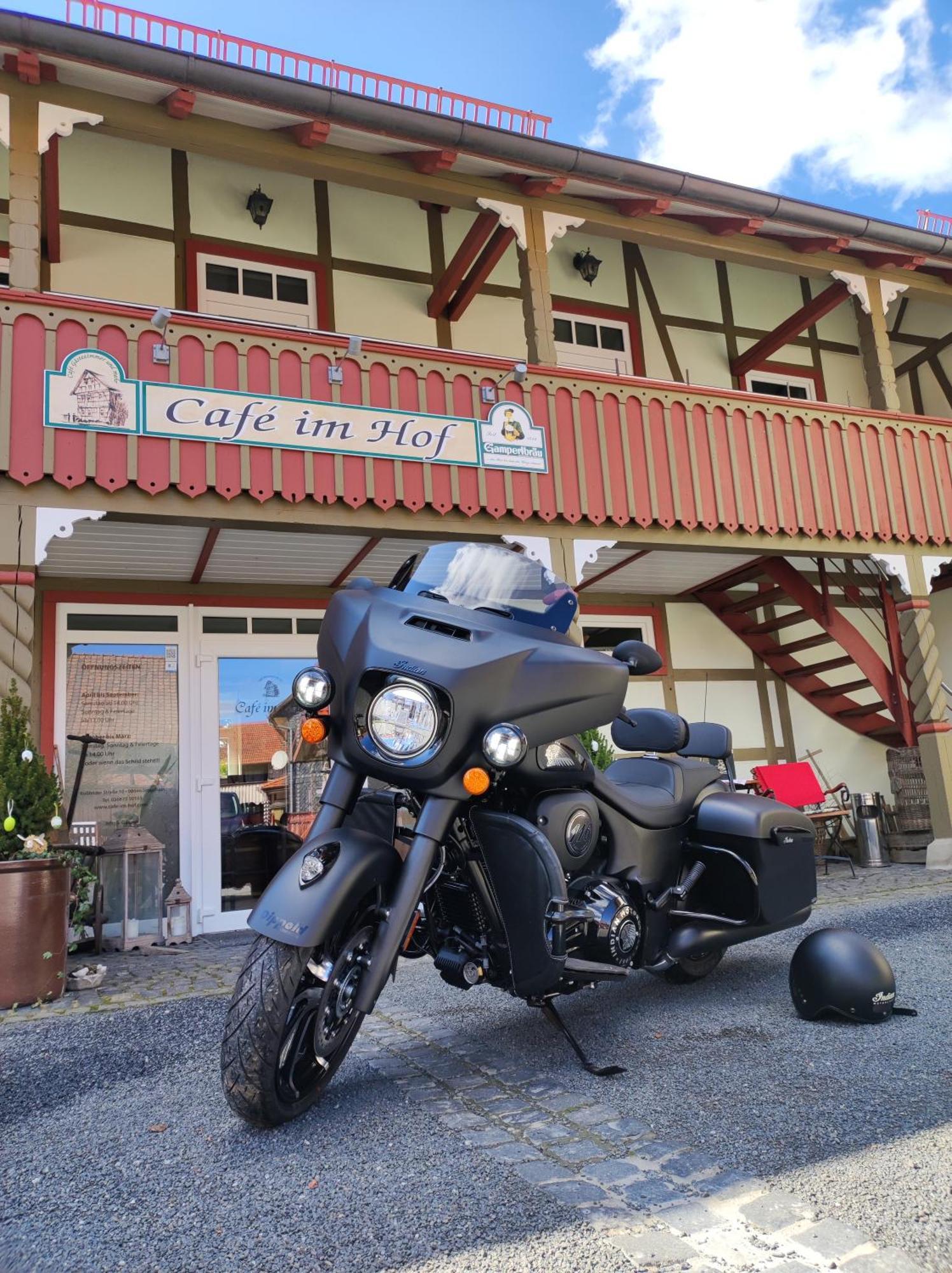 Cafe Im Hof- Bed & Breakfast Streufdorf Екстер'єр фото