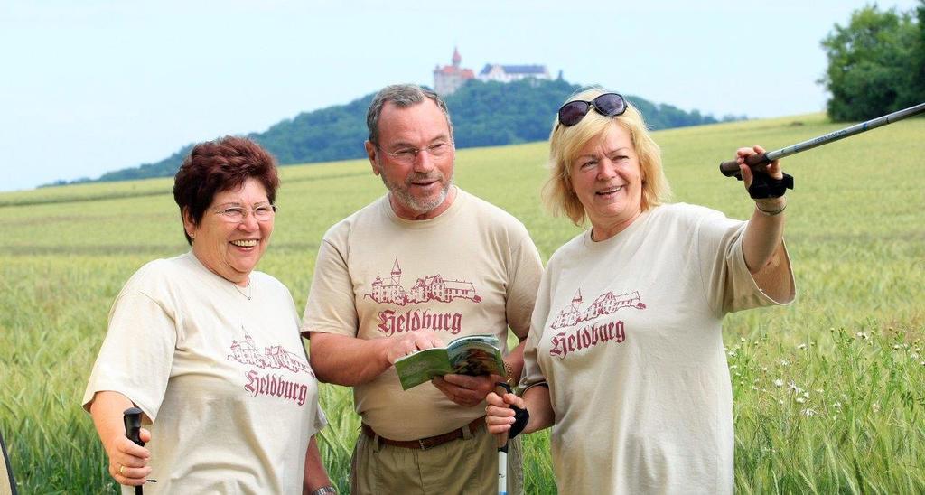 Cafe Im Hof- Bed & Breakfast Streufdorf Екстер'єр фото