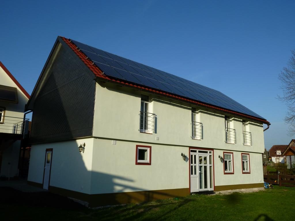 Cafe Im Hof- Bed & Breakfast Streufdorf Екстер'єр фото