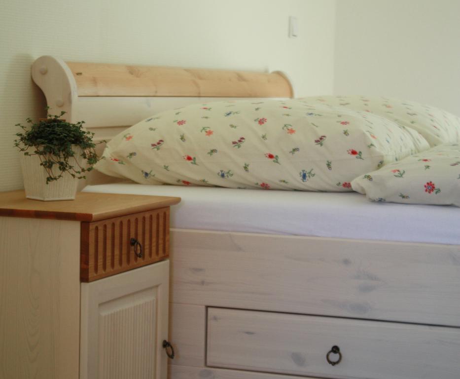Cafe Im Hof- Bed & Breakfast Streufdorf Екстер'єр фото