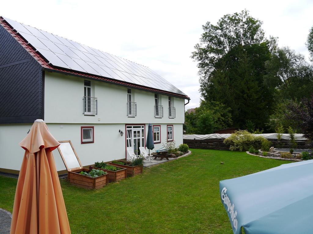Cafe Im Hof- Bed & Breakfast Streufdorf Екстер'єр фото