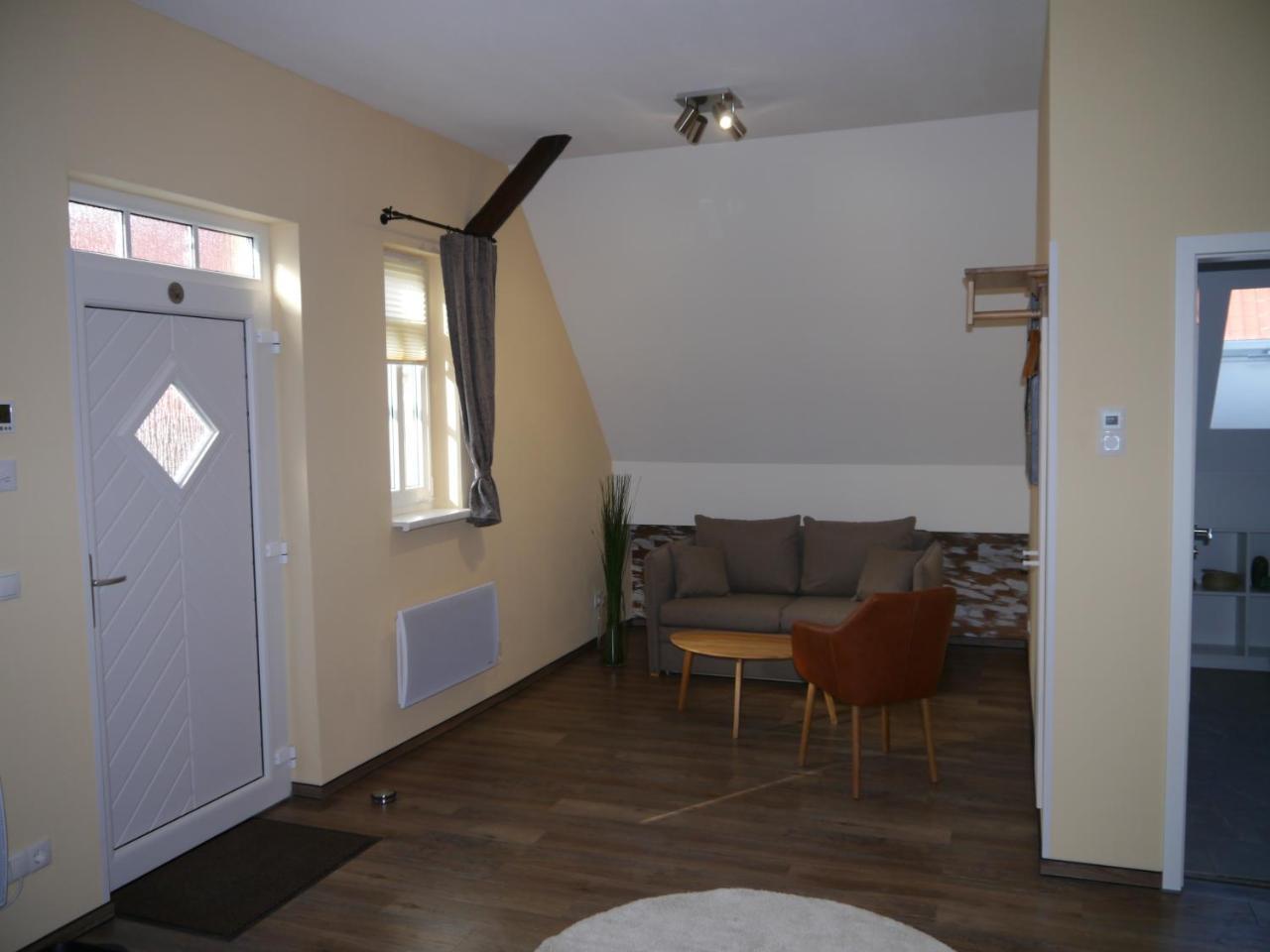 Cafe Im Hof- Bed & Breakfast Streufdorf Екстер'єр фото